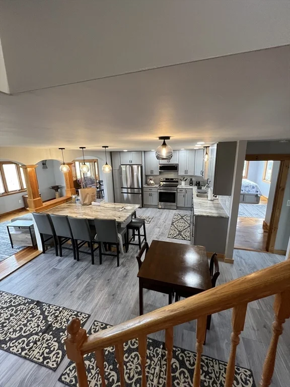 4 bed, 2 bath apartment for rent at 5 39th St Unit WINTER, Plum Island — photo 9 of 35