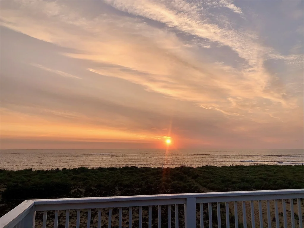 4 bed, 2 bath apartment for rent at 5 39th St Unit WINTER, Plum Island — photo 33 of 35