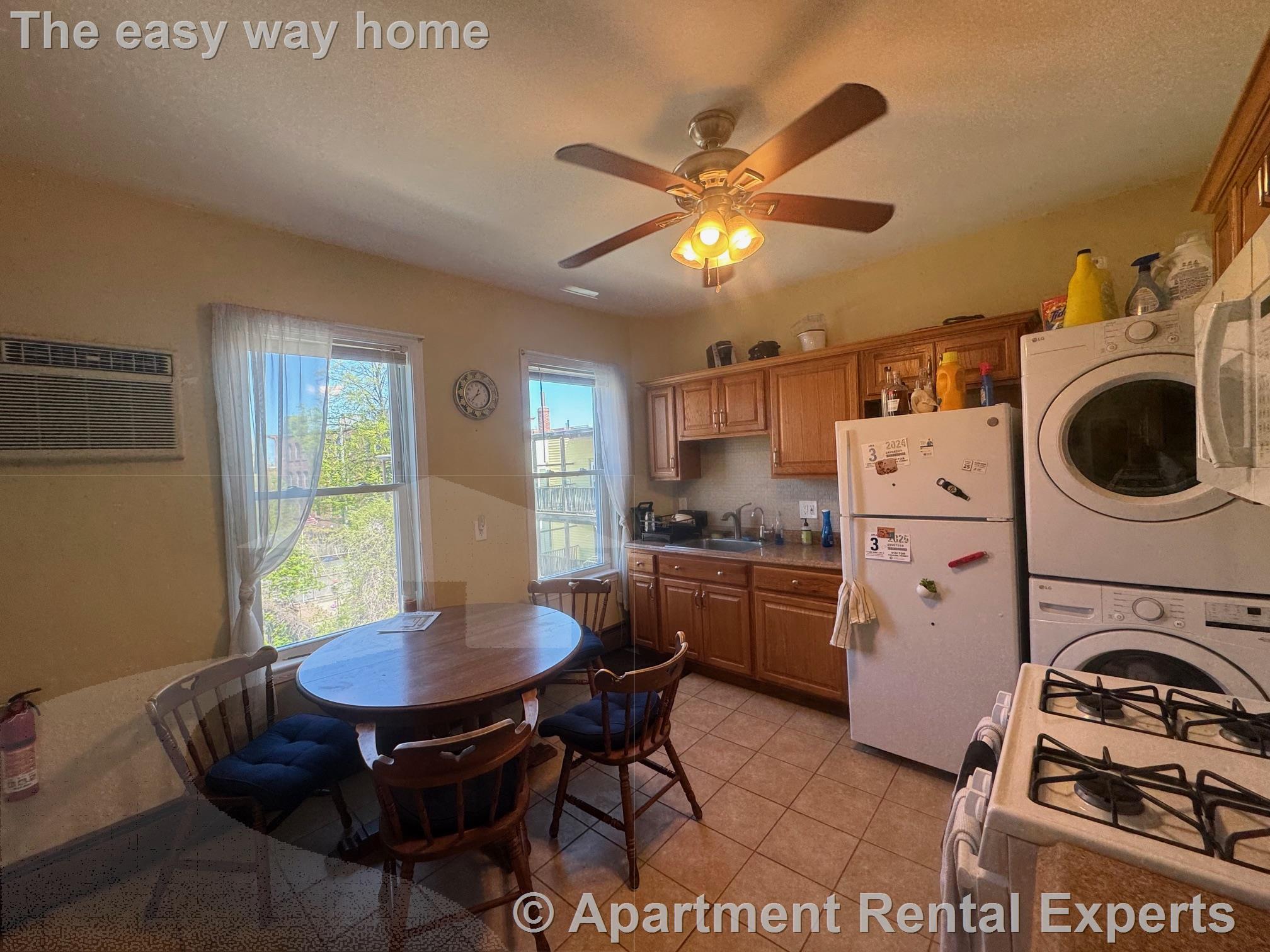 3 bed, 1 bath apartment for rent at 5.5 Palermo St Unit 3, Inman Square — photo 12 of 17