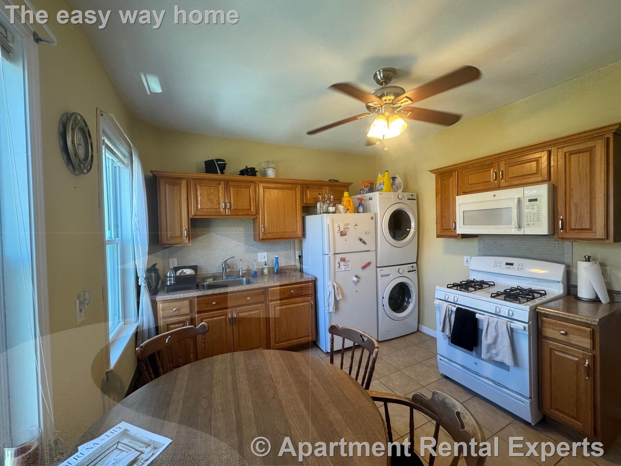 3 bed, 1 bath apartment for rent at 5.5 Palermo St Unit 3, Inman Square — photo 13 of 17