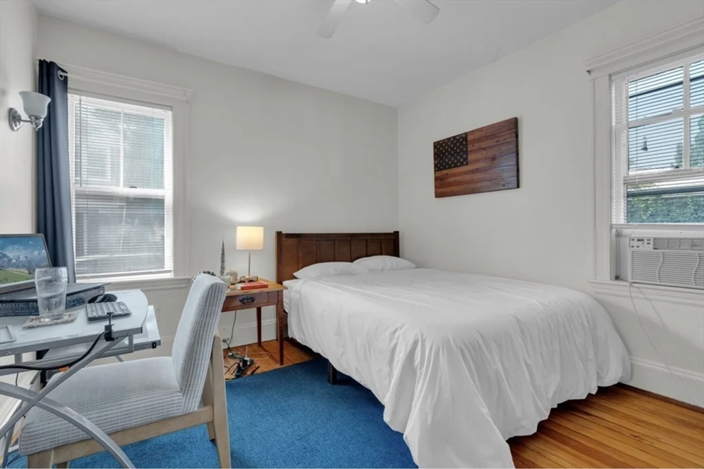 2 bed, 1 bath apartment for rent at 5-6 Hollis Park Unit 5, North Cambridge — photo 5 of 10