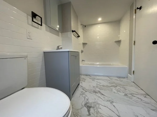 4 bed, 2 bath apartment for rent at 5-7 Argus Pl Unit 5, Brighton — photo 12 of 18