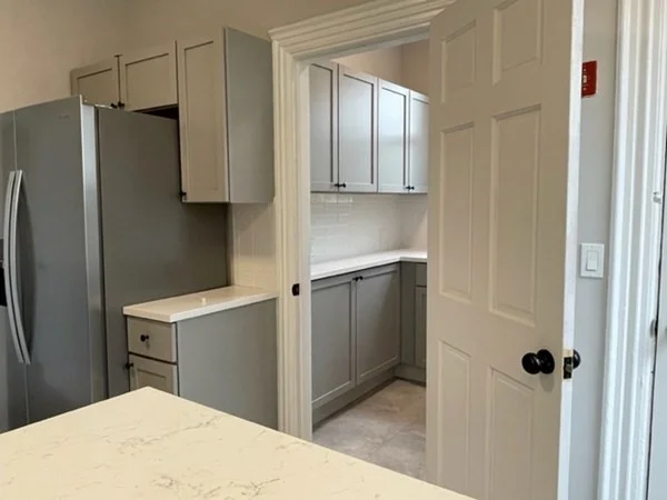 4 bed, 2 bath apartment for rent at 5-7 Argus Pl Unit 5, Brighton — photo 4 of 18