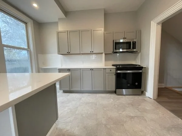 4 bed, 2 bath apartment for rent at 5-7 Argus Pl Unit 5, Brighton — photo 3 of 18