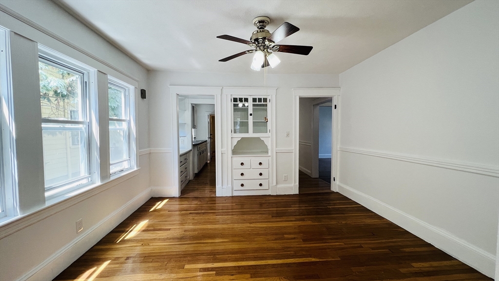 4 bed, 2 bath apartment for rent at 5-7 Hawthorne Park Unit 1, West Cambridge — photo 2 of 10