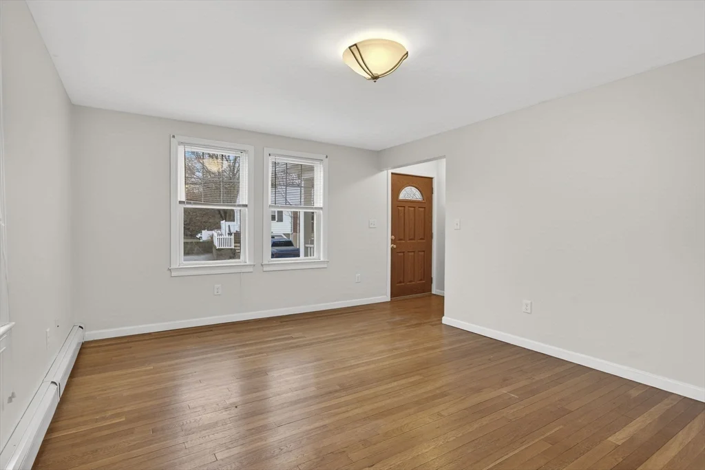 2 bed, 1 bath apartment for rent at 5-7 Linwood Ave Unit 5, Wyoming — photo 3 of 22