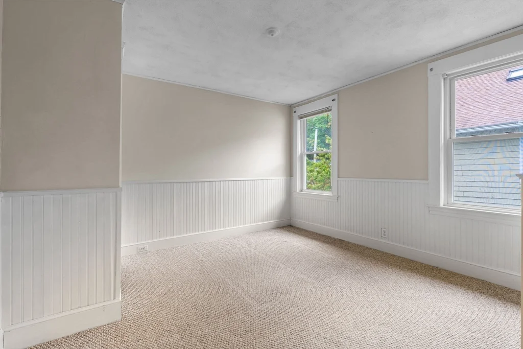3 bed, 1 bath apartment for rent at 5-7 Linwood Ave Unit 7, Melrose — photo 15 of 31