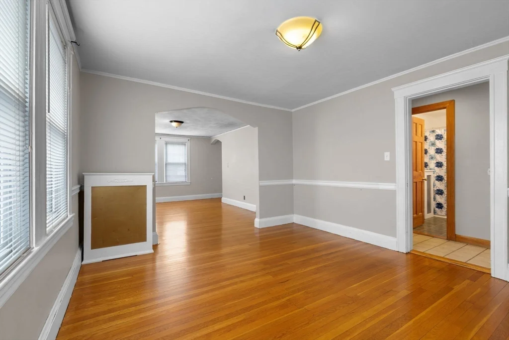 3 bed, 1 bath apartment for rent at 5-7 Linwood Ave Unit 7, Melrose — photo 10 of 31