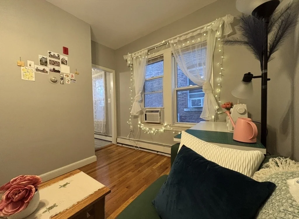 2 bed, 1 bath apartment for rent at 5-7 Marcella St Unit 1, Kendall Square — photo 8 of 20