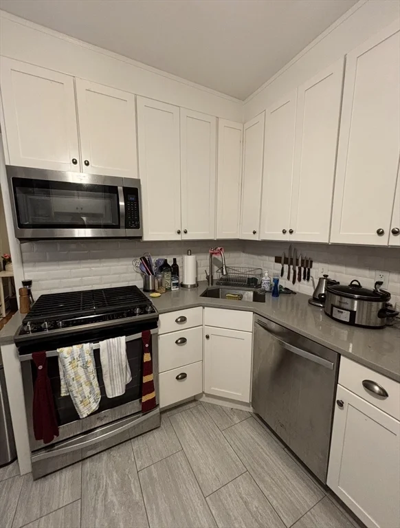 2 bed, 1 bath apartment for rent at 5-7 Marcella St Unit 1, Kendall Square — photo 4 of 20