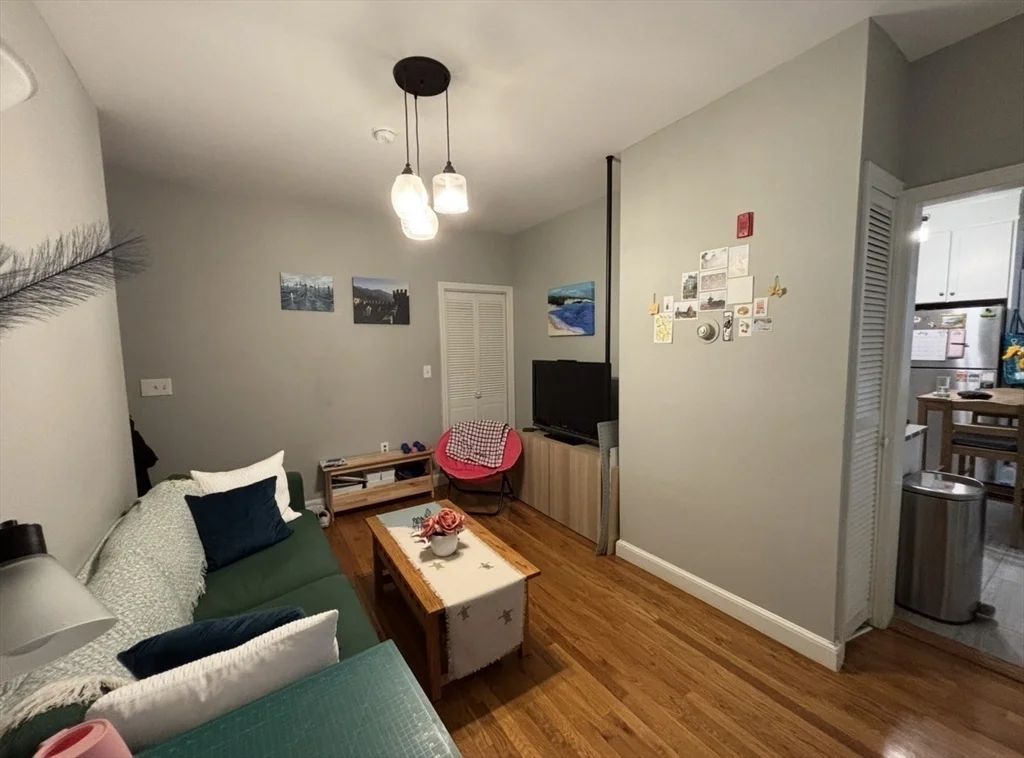 2 bed, 1 bath apartment for rent at 5-7 Marcella St Unit 1, Kendall Square — photo 9 of 20