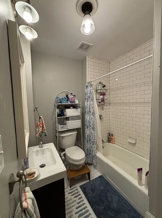 2 bed, 1 bath apartment for rent at 5-7 Marcella St Unit 1, Kendall Square — photo 14 of 20
