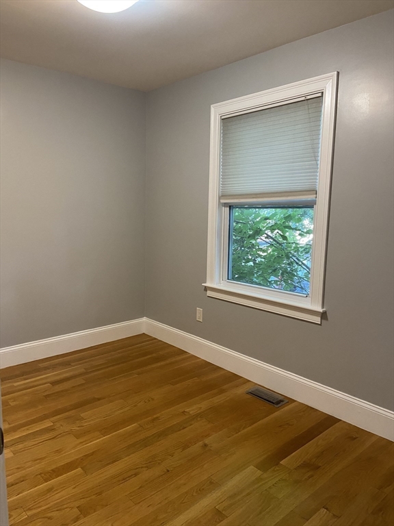 2 bed, 2 bath apartment for rent at 5-7 Plymouth Unit 2, Kendall Square — photo 8 of 11