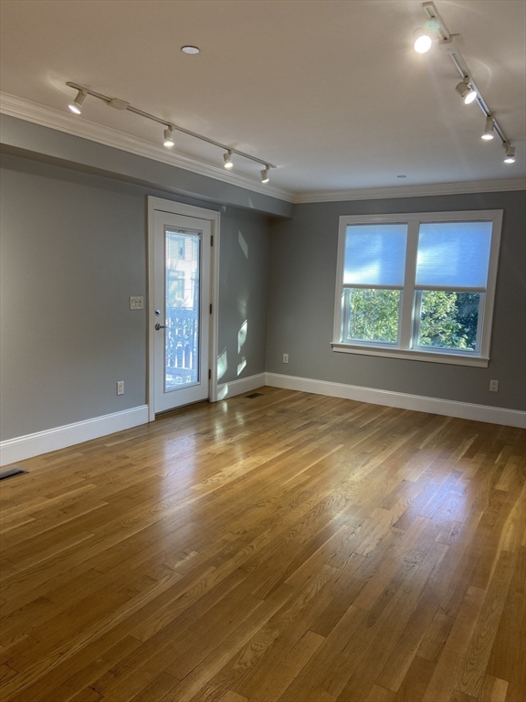 2 bed, 2 bath apartment for rent at 5-7 Plymouth Unit 2, Kendall Square