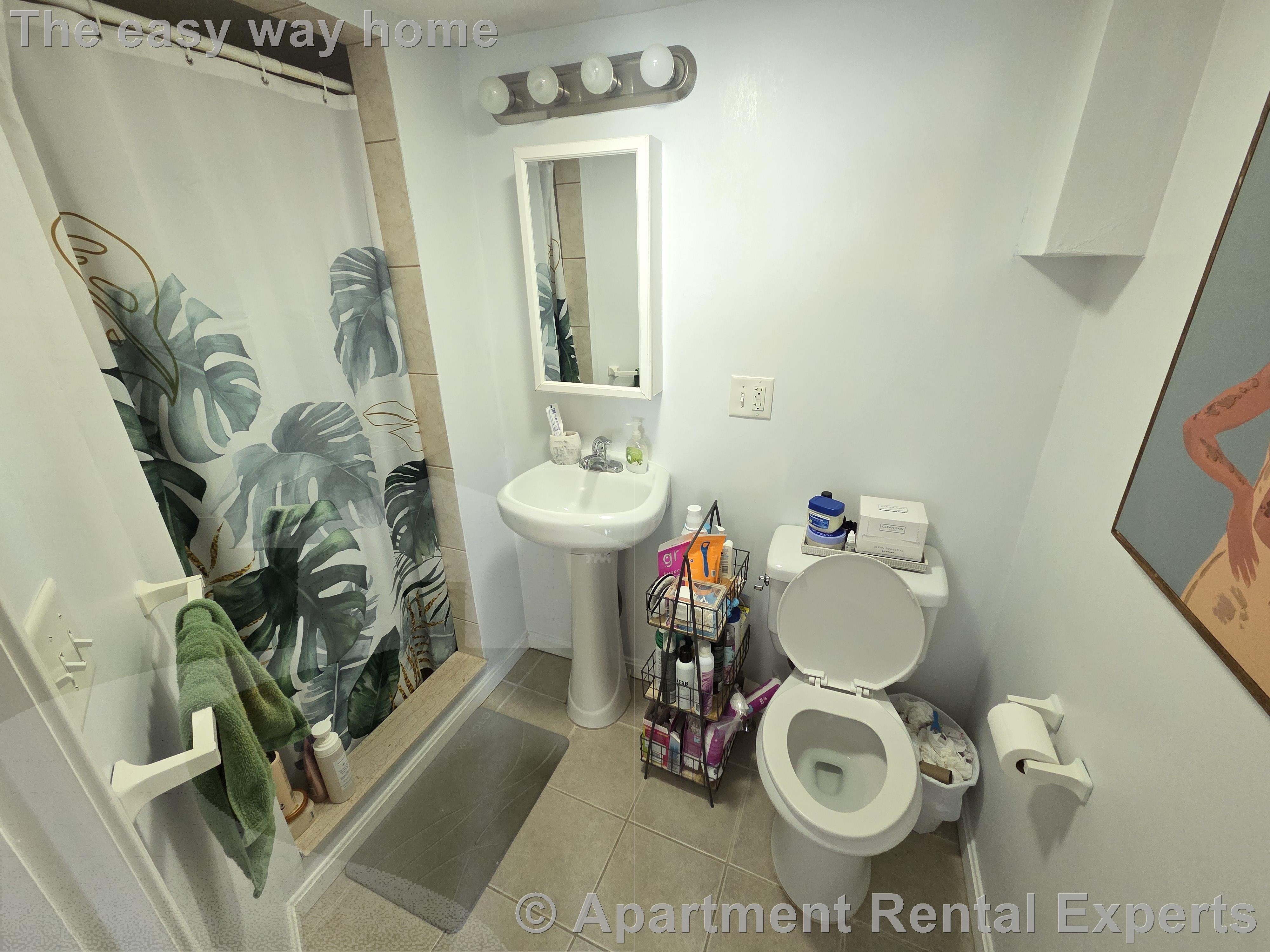 1 bed, 2 bath apartment for rent at 5 8th St Unit 2, East Cambridge — photo 3 of 6