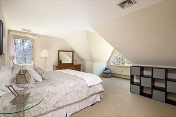 3 bed, 3 bath apartment for rent at 5 Acorn Ln, Mattapoisett — photo 27 of 36
