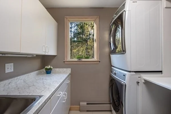 3 bed, 3 bath apartment for rent at 5 Acorn Ln, Mattapoisett — photo 18 of 36