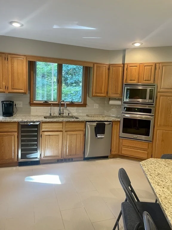 3 bed, 3 bath apartment for rent at 5 Acorn Ln, Mattapoisett — photo 9 of 36