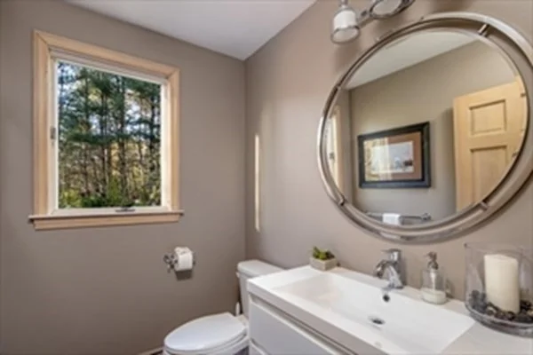 3 bed, 3 bath apartment for rent at 5 Acorn Ln, Mattapoisett — photo 17 of 36