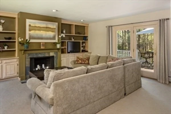 3 bed, 3 bath apartment for rent at 5 Acorn Ln, Mattapoisett — photo 21 of 36