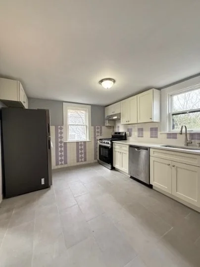4 bed, 2 bath apartment for rent at 5 Alcott St Unit 2, Allston — photo 5 of 14
