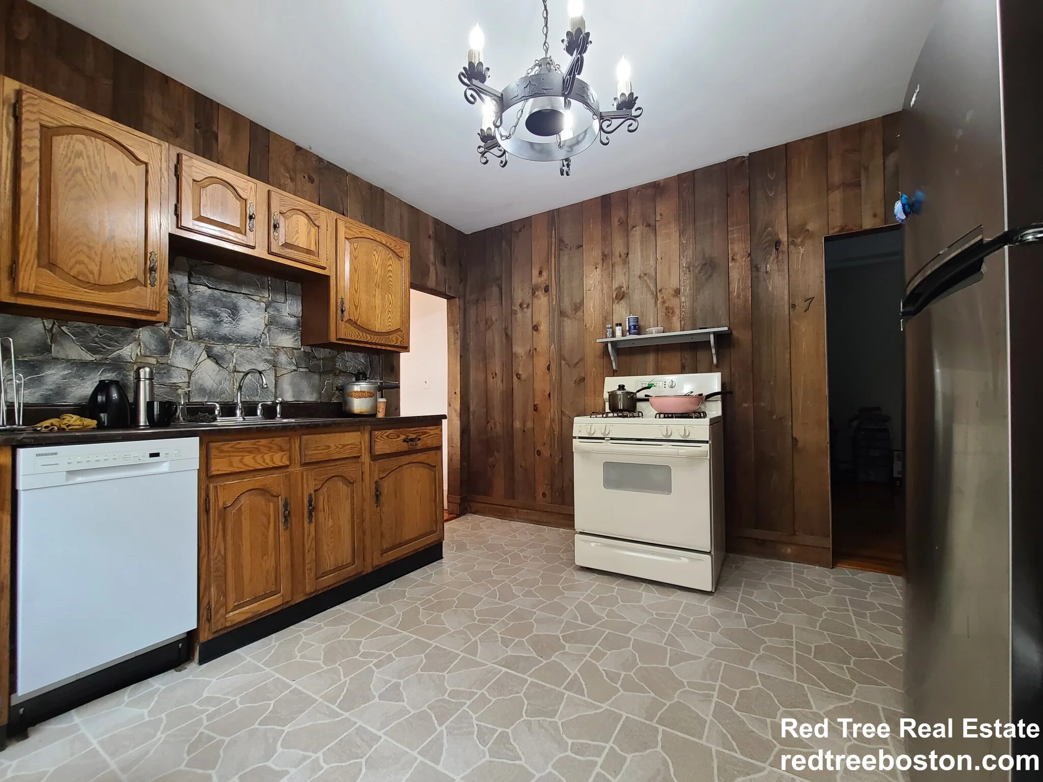 3 bed, 1 bath apartment for rent at 5 Aldie St Unit 1, Allston — photo 8 of 10