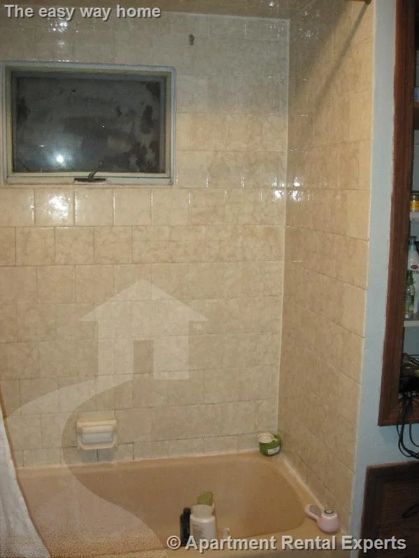2 bed, 1 bath apartment for rent at 5 Appleton St Unit 1, Davis Square — photo 8 of 8