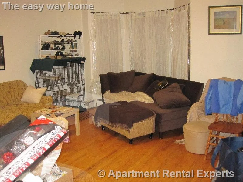 2 bed, 1 bath apartment for rent at 5 Appleton St Unit 1, Davis Square — photo 2 of 8