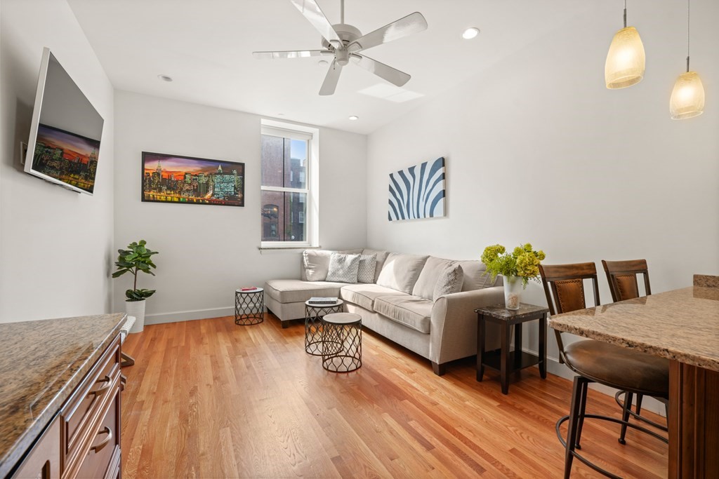 1 bed, 1 bath apartment for rent at 5 Appleton St Unit 1D, South End