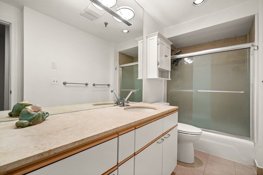 1 bed, 1 bath apartment for rent at 5 Appleton St Unit 1D, South End — photo 12 of 19