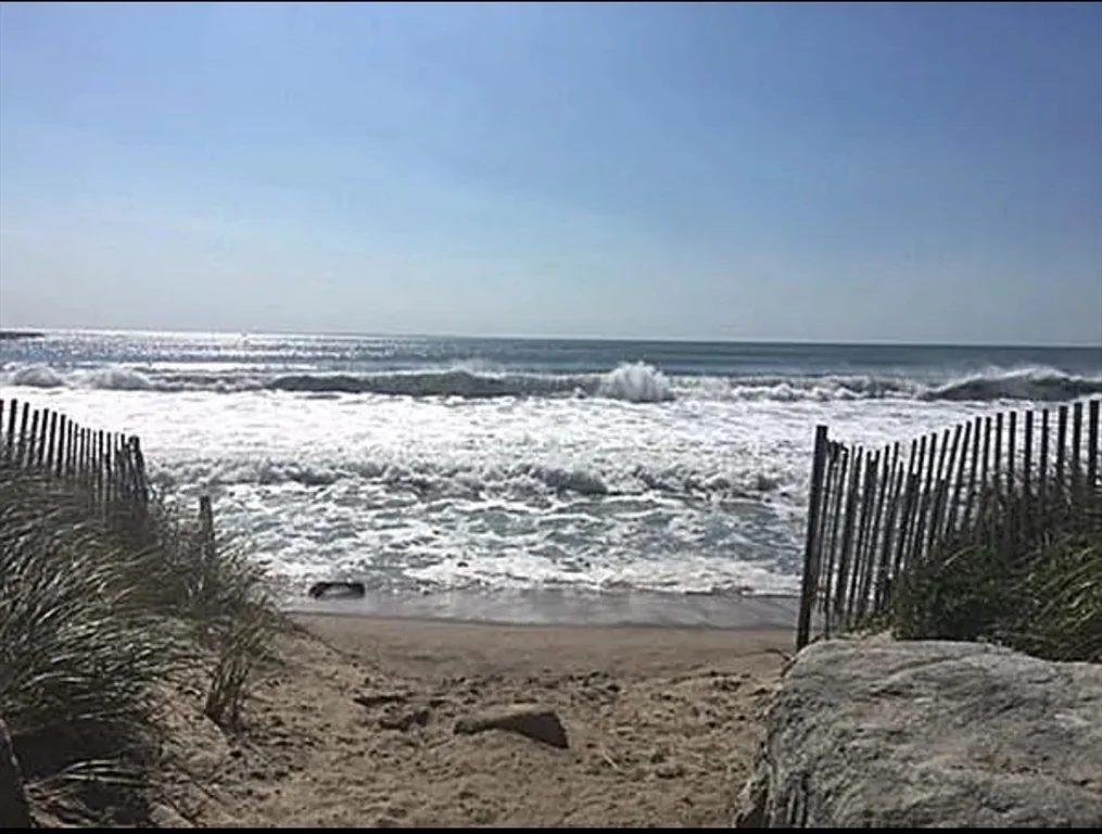 2 bed, 1 bath apartment for rent at 5 Arbeth Rd, Narragansett — photo 13 of 13