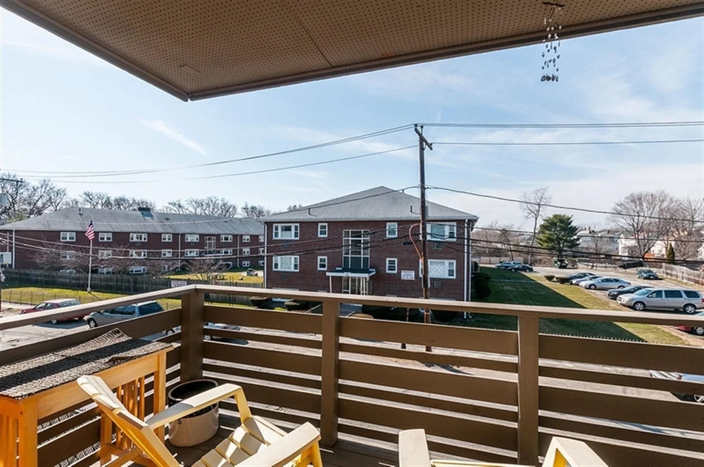 1 bed, 1 bath apartment for rent at 5 Arizona Ter Unit 6, Arlington — photo 11 of 12