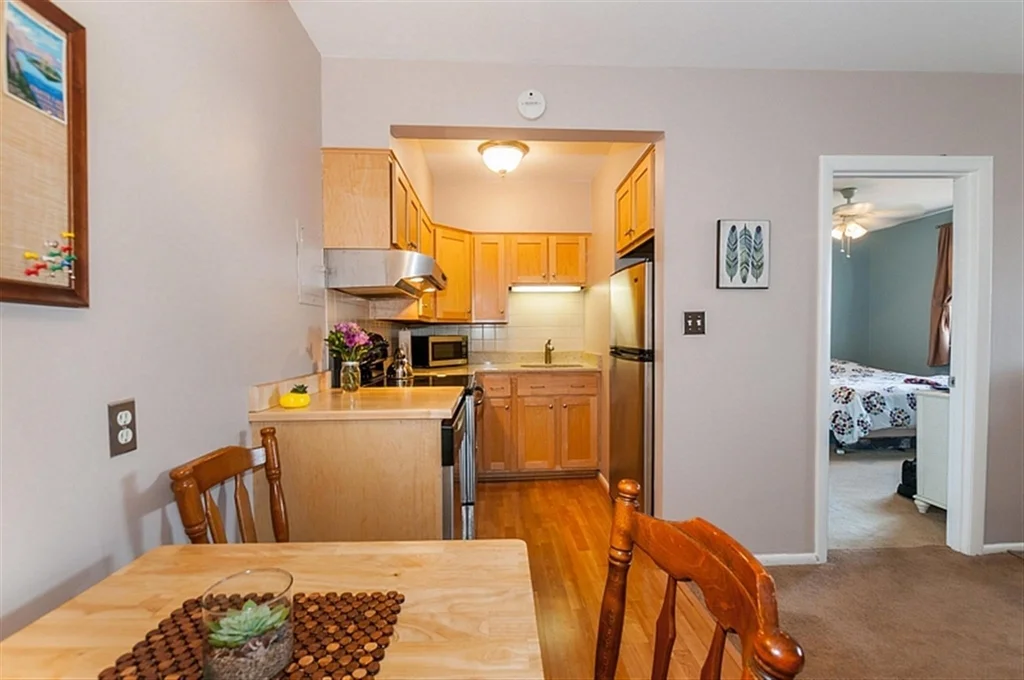 1 bed, 1 bath apartment for rent at 5 Arizona Ter Unit 6, Arlington