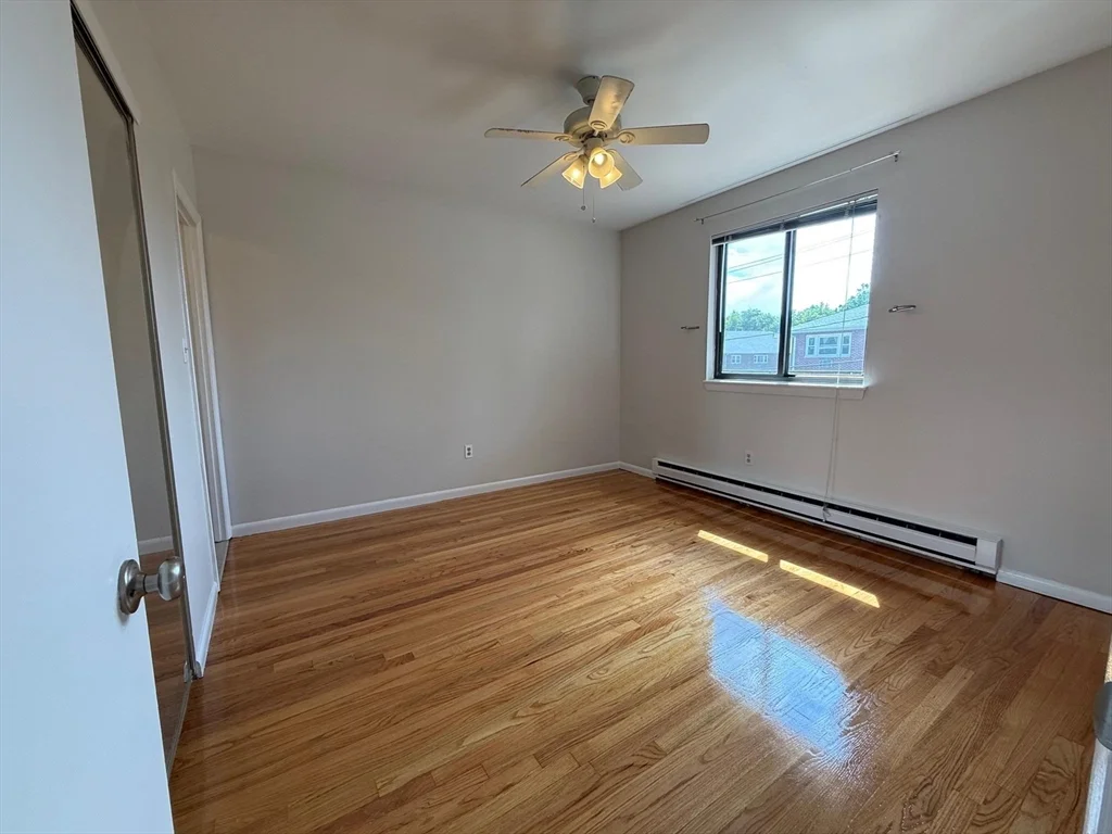 1 bed, 1 bath apartment for rent at 5 Arizona Ter Unit 6, Arlington — photo 7 of 12