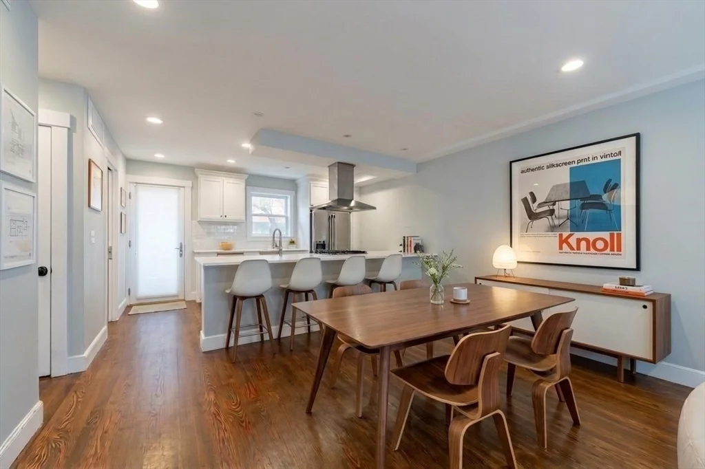 3 bed, 2 bath apartment for rent at 5 Atwood Sq Unit 5, Jamaica Plain — photo 1 of 26