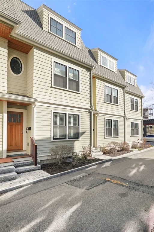 3 bed, 2 bath apartment for rent at 5 Atwood Sq Unit 5, Jamaica Plain — photo 26 of 26