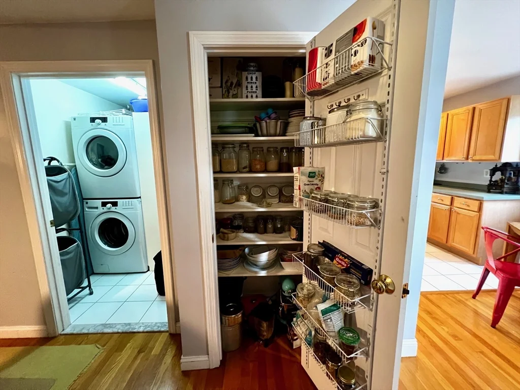 2 bed, 1 bath apartment for rent at 5 Austin Unit 2, East Somerville — photo 12 of 16