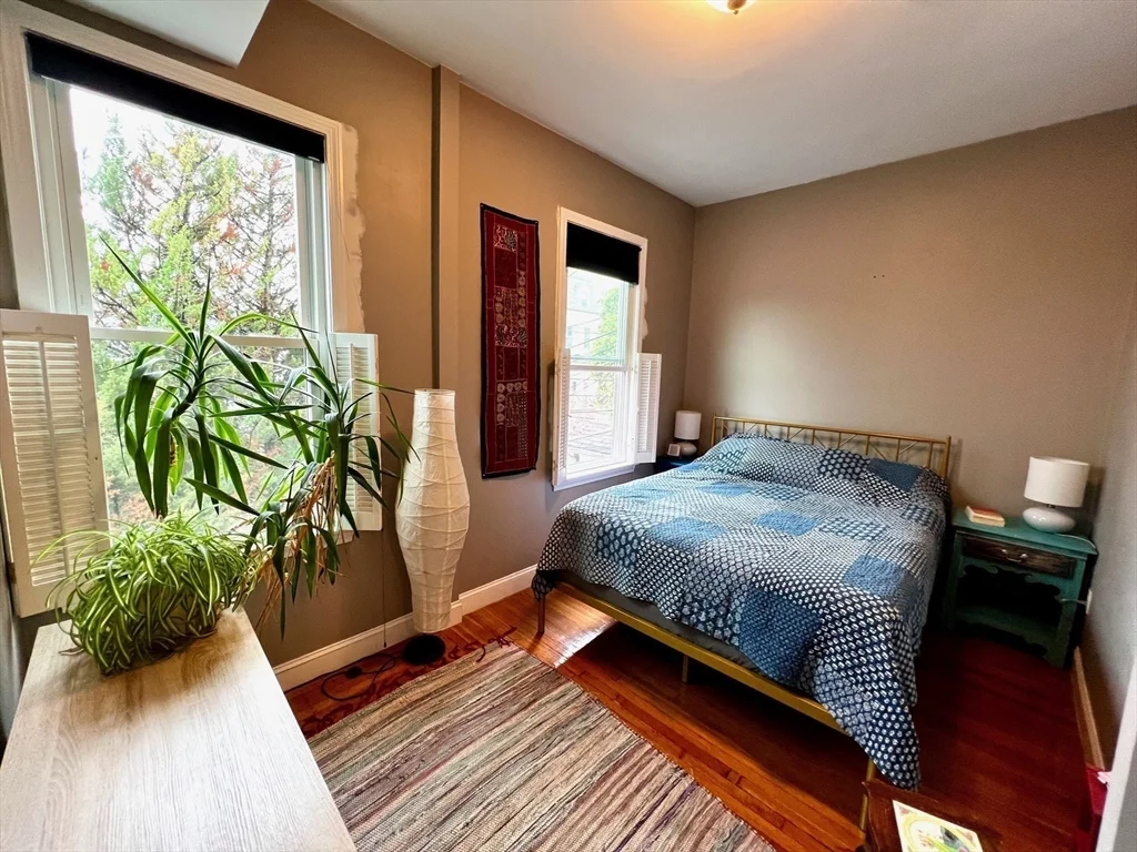 2 bed, 1 bath apartment for rent at 5 Austin Unit 2, East Somerville — photo 7 of 16