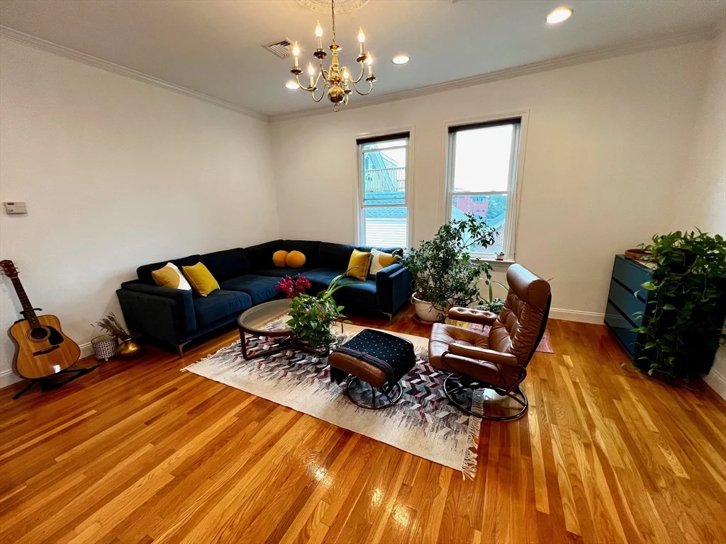 2 bed, 1 bath apartment for rent at 5 Austin Unit 2, East Somerville — photo 1 of 16