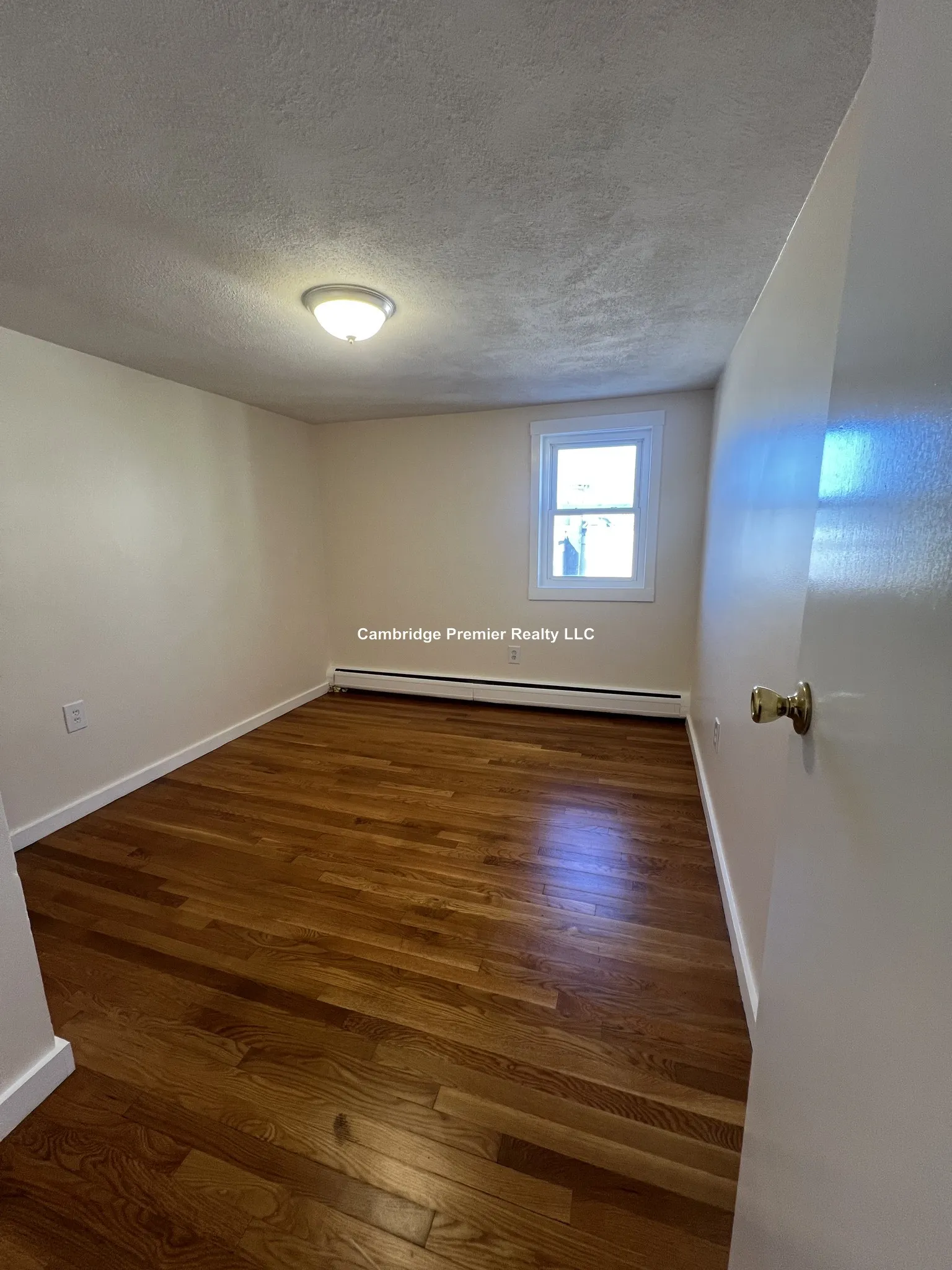 2 bed, 1 bath apartment for rent at 5 Autumn St Unit 3, East Somerville — photo 4 of 11