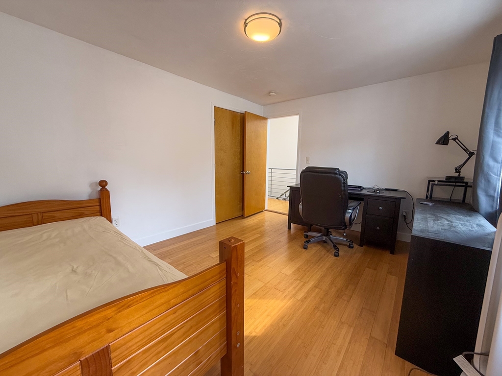 3 bed, 2 bath apartment for rent at 5 Avondale Ave Unit 5, Billerica — photo 35 of 42