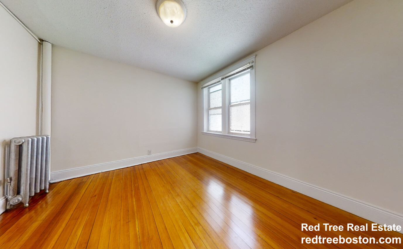 1 bed, 1 bath apartment for rent at 5 Barrows St Unit 2A, Allston — photo 3 of 13