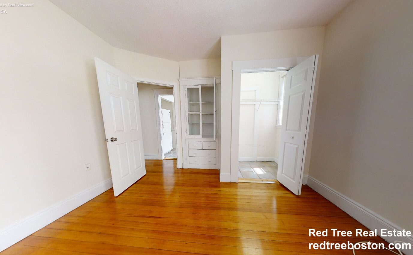 1 bed, 1 bath apartment for rent at 5 Barrows St Unit 2A, Allston — photo 6 of 13