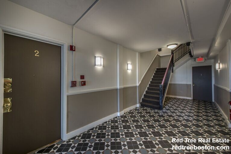 1 bed, 1 bath apartment for rent at 5 Barrows St Unit 2A, Allston — photo 10 of 13