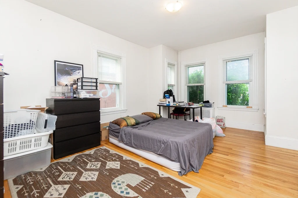 2 bed, 1 bath apartment for rent at 5 Beacon St Unit 1, Union Square — photo 19 of 20
