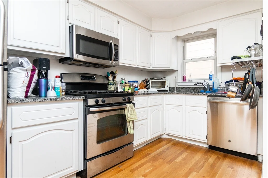 2 bed, 1 bath apartment for rent at 5 Beacon St Unit 1, Union Square — photo 13 of 20