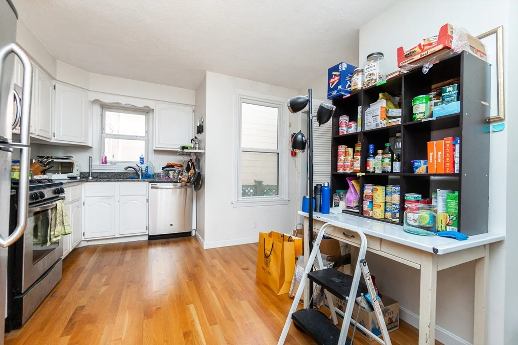 2 bed, 1 bath apartment for rent at 5 Beacon St Unit 1, Union Square — photo 10 of 20