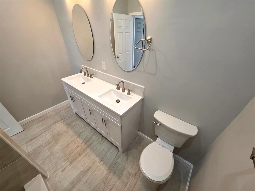 2 bed, 1 bath apartment for rent at 5 Beacon St Unit 7, Clinton — photo 12 of 14