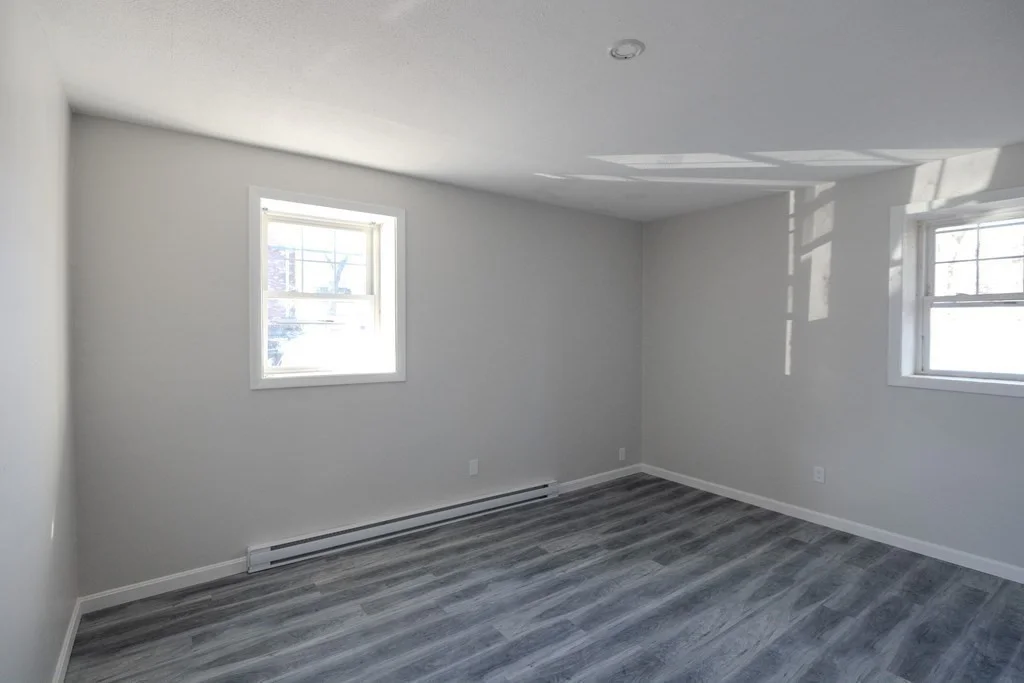 2 bed, 1 bath apartment for rent at 5 Beaver Park Rd Unit 6, Framingham — photo 4 of 7