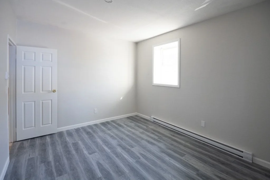 2 bed, 1 bath apartment for rent at 5 Beaver Park Rd Unit 6, Framingham — photo 6 of 7